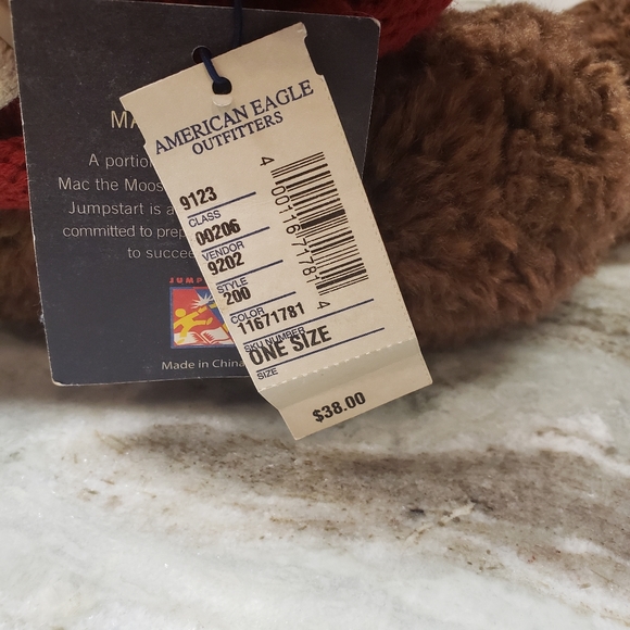 American Eagle Mac the Moose with backpack - Picture 6 of 8